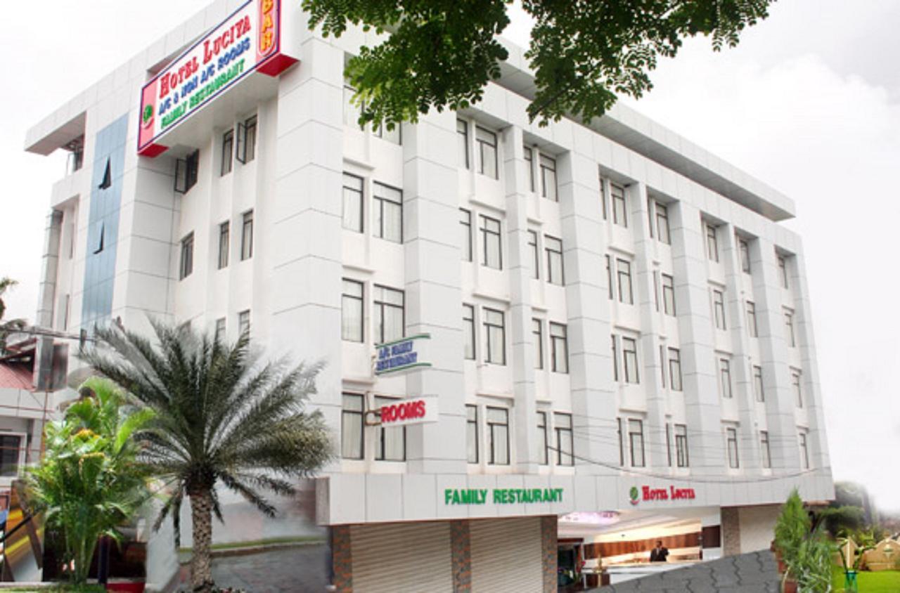Hotel Luciya Kochi Εξωτερικό φωτογραφία
