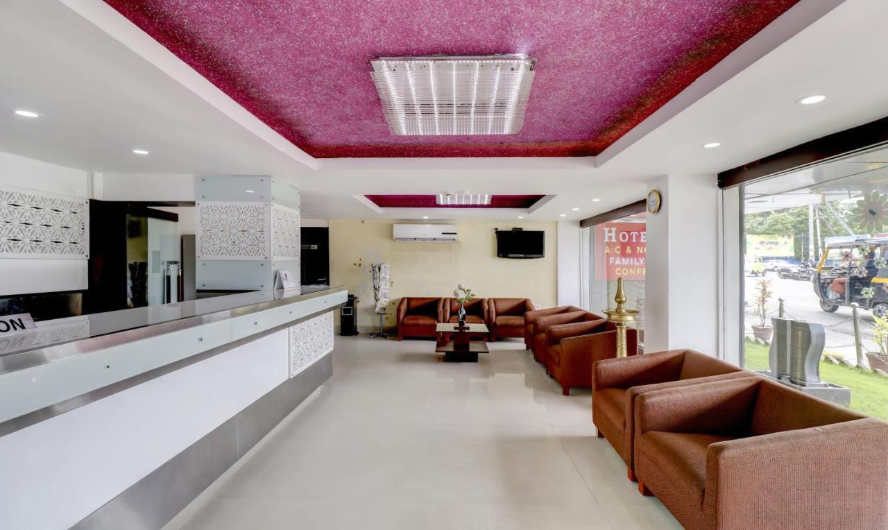 Hotel Luciya Kochi Εξωτερικό φωτογραφία