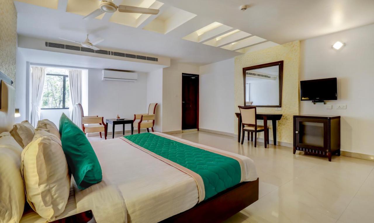 Hotel Luciya Kochi Εξωτερικό φωτογραφία