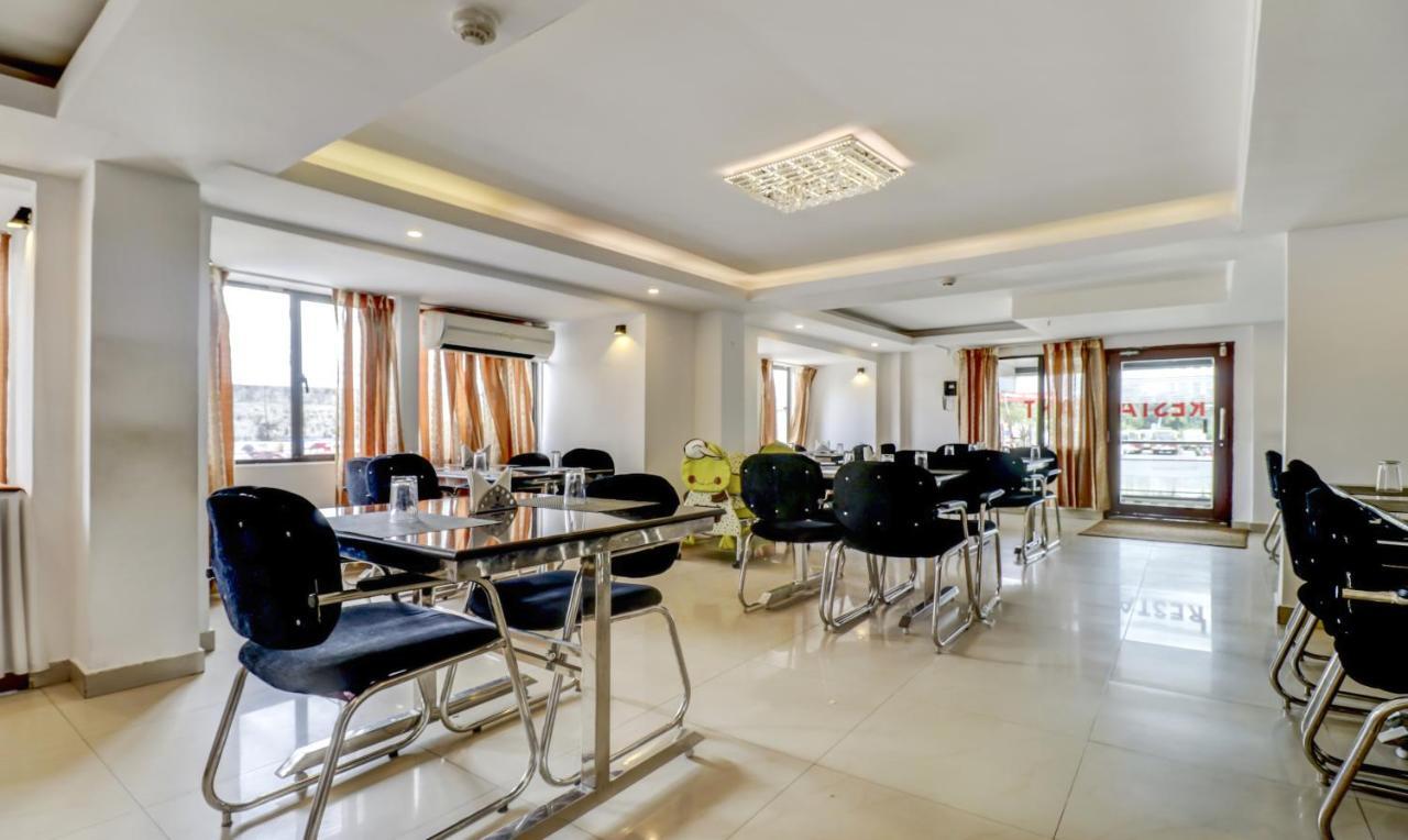 Hotel Luciya Kochi Εξωτερικό φωτογραφία