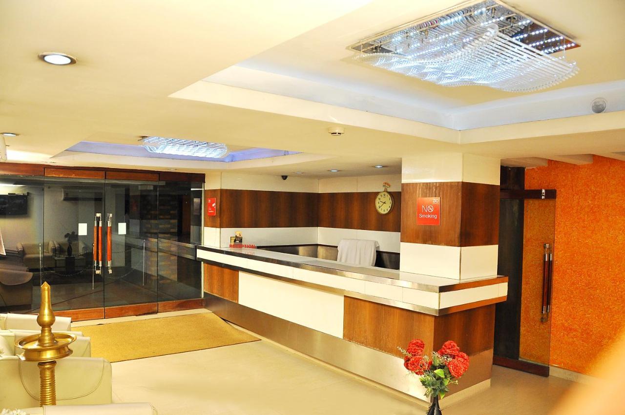 Hotel Luciya Kochi Εξωτερικό φωτογραφία